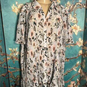 Only Necessities Blue Butterfly Fly Crinkle Top